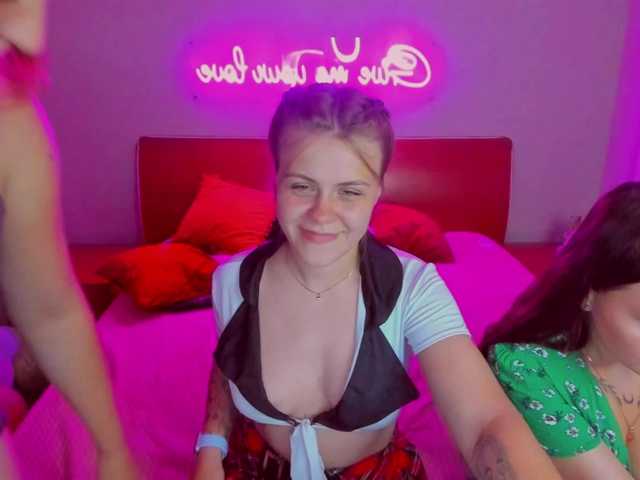 Apraides ekrānuzņēmumi SixNipples
