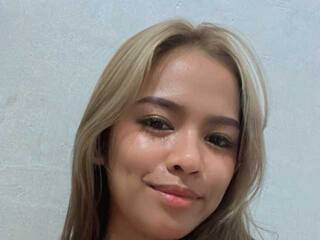 Erotiska video tērzēšana Slimsexy69x