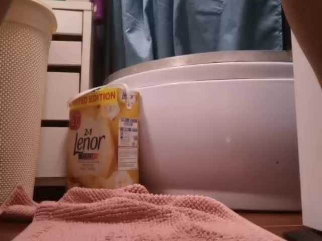 Apraides ekrānuzņēmumi slut2007