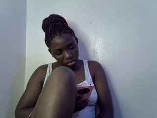 Erotiska video tērzēšana Smiling-Machine