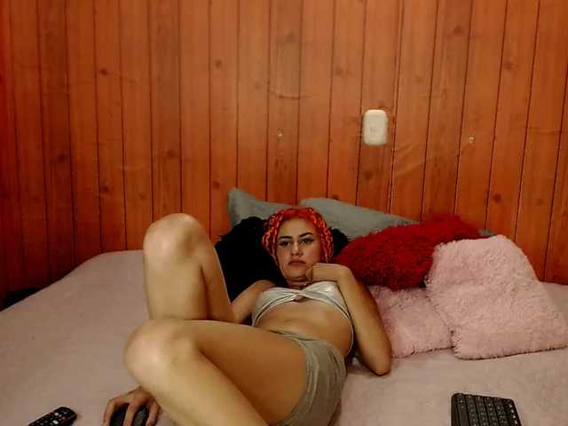 Fotogrāfijas Sophia-Tylor Hi guys, it's a pleasure to be here with you, I'm new, you would like to support me? 150 tk fuck pusszy