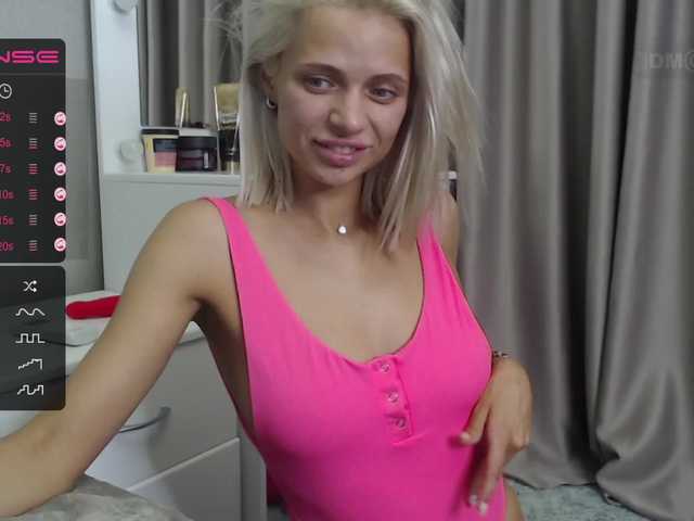 Fotogrāfijas Sophie-Xeon Hello! favorite vibration 101)) random 20. ass 88tk. boobs 100tk. legs 44tk. pussy 300tk Game with a booty in full pvt) full naked until the end of the hour 517 tk