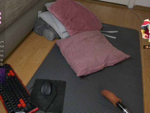 Apraides ekrānuzņēmumi SophieDesire