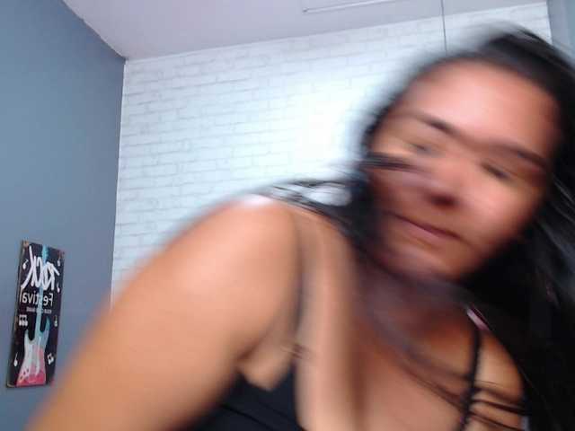 Apraides ekrānuzņēmumi SophieeParker