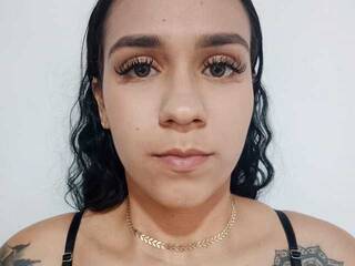 Erotiska video tērzēšana SOPHIIE-ADAMS