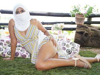 Erotiska video tērzēšana Souzan-halabi