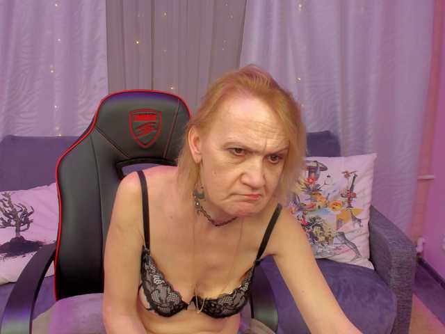 Apraides ekrānuzņēmumi SqurtyLally69