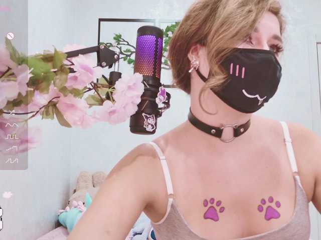 Fotogrāfijas Sallyyy Hello everyone) Good mood! I don’t take off my mask) Send me a PM before chatting privately) Domi works from 2 tokens. All requests by menu type^Favorite Vibration 100inst: yourkittyymrrCar assembly for a good mood @remain ❤️