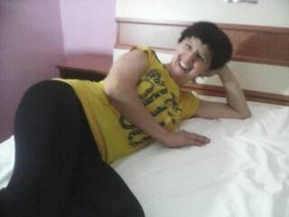 Erotiska video tērzēšana strawberychus