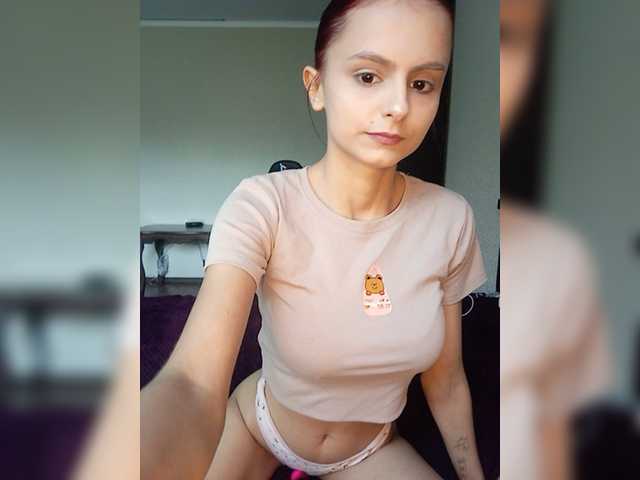 Apraides ekrānuzņēmumi Sweet-bitch69