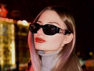 Erotiska video tērzēšana _Brightgirl_