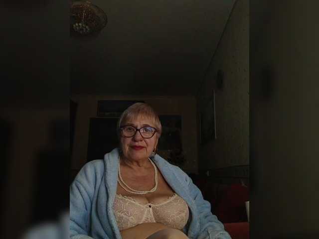 Fotogrāfijas SweetCherry00 no tip no wishes, 30 current I will show the figure, subscription 10, camera 50 chest100