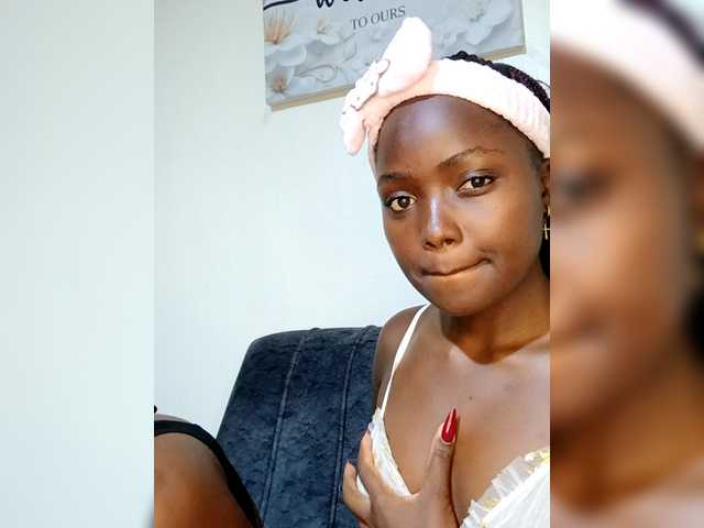 Apraides ekrānuzņēmumi Sweetgirlsduo