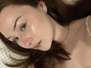 Erotiska video tērzēšana SweetLindan