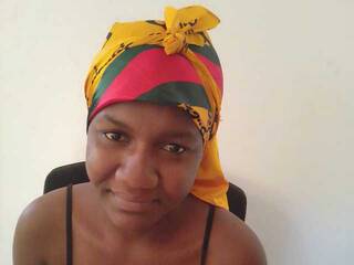 Erotiska video tērzēšana Sweetliz2