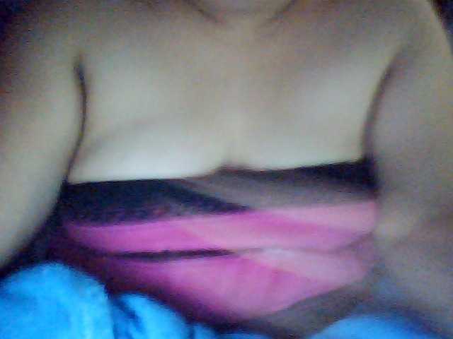 Fotogrāfijas SweetMomsh69 welcome to my room everyone muahh