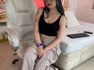 Erotiska video tērzēšana sweetsin-vc