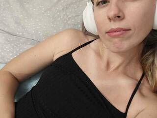 Erotiska video tērzēšana Taiga-vvolna