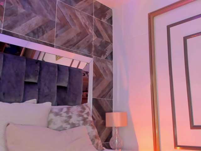 Apraides ekrānuzņēmumi TaniaSmith