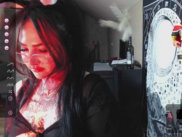 Apraides ekrānuzņēmumi Tattoo-kim
