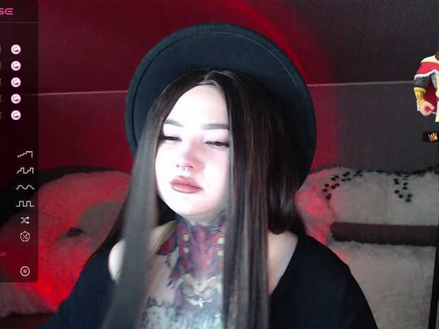 Apraides ekrānuzņēmumi Tattoo-kim