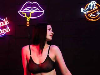 Erotiska video tērzēšana TayaYumm