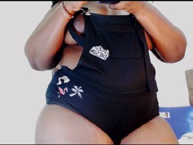 Apraides ekrānuzņēmumi TaylorEbony