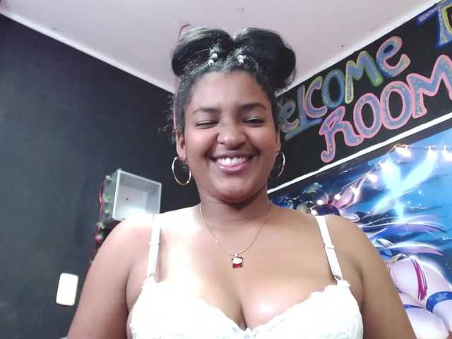 Fotogrāfijas TeenEbony Welcome to my room, let's have fun together! #ebony #teen #new #bigass