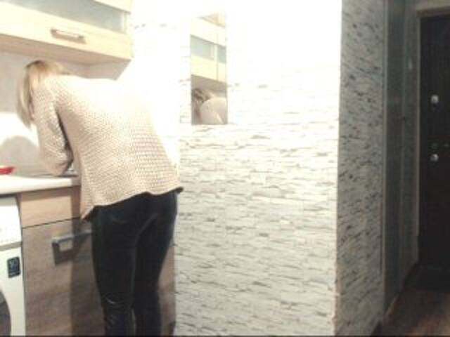 Apraides ekrānuzņēmumi PlayGirlKiss