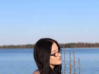 Erotiska video tērzēšana ThuyHornick