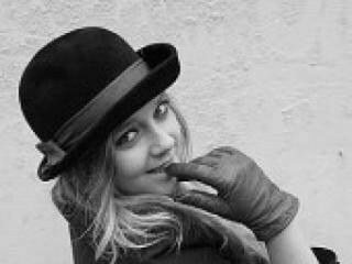 Erotiska video tērzēšana tiinna