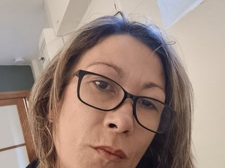 Erotiska video tērzēšana Timide-girl