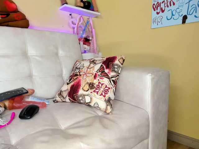 Apraides ekrānuzņēmumi tiny-cora