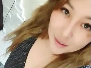 Erotiska video tērzēšana Tinyboobs