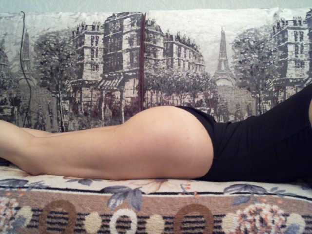 Fotogrāfijas TinyJane Hi! I'm Jane! I love and want to be naughty! I will go with you to a group or private!