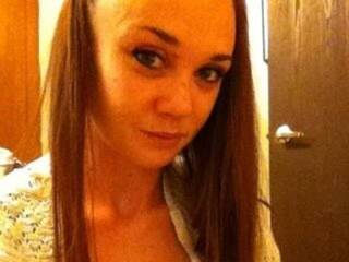 Erotiska video tērzēšana TinyRiley