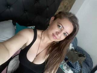 Erotiska video tērzēšana titsparadise