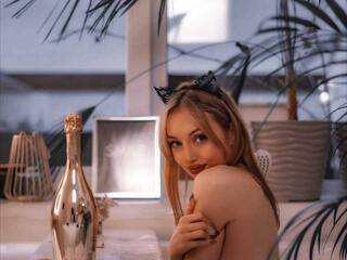 Erotiska video tērzēšana tvoyamilaa21