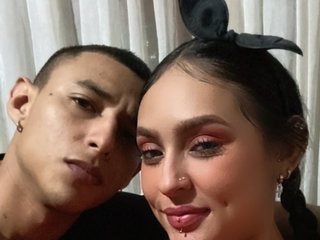 Erotiska video tērzēšana Twohornyss