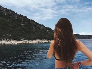 Erotiska video tērzēšana Unearthly-Julia