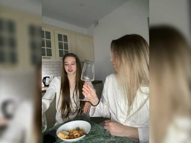 Apraides ekrānuzņēmumi Utiputishkaa