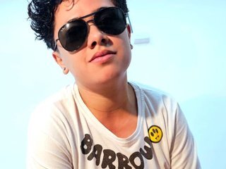 Erotiska video tērzēšana ValentinaRamirez