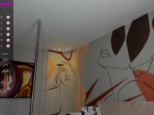 Apraides ekrānuzņēmumi ValerieAustin