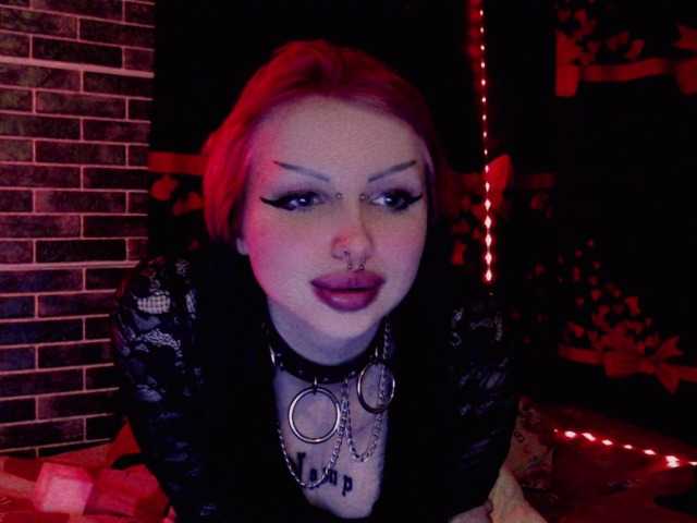 Apraides ekrānuzņēmumi VampireEva