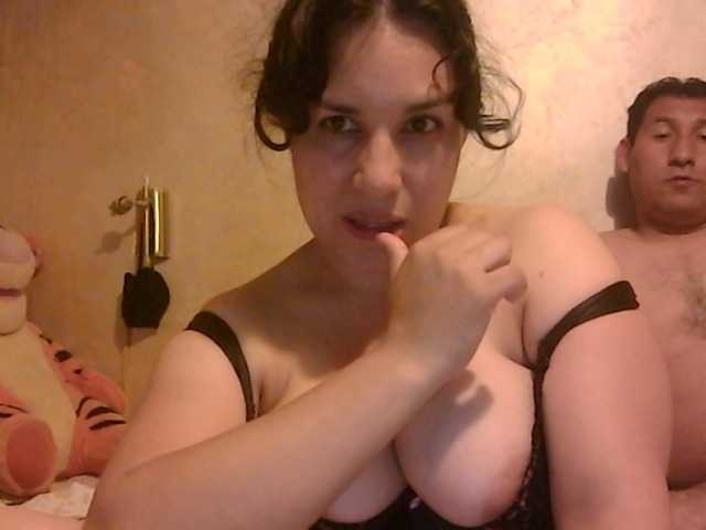Fotogrāfijas van2nocturne Beautiful Curvy Milf, FUCK ME with TIPS @TOTAL 300 for blowjob and ride show