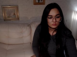 Fotogrāfijas VanesaSmithX1 Teens are hotter than older! Do you agree? Come in and I`ll show you why/ Pvt Allow/ Spank Ass 25 Tkns 482