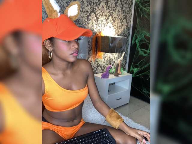 Apraides ekrānuzņēmumi Vanessabianch