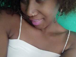 Erotiska video tērzēšana Chachachocolate