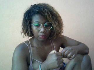 Erotiska video tērzēšana Chachachocolate