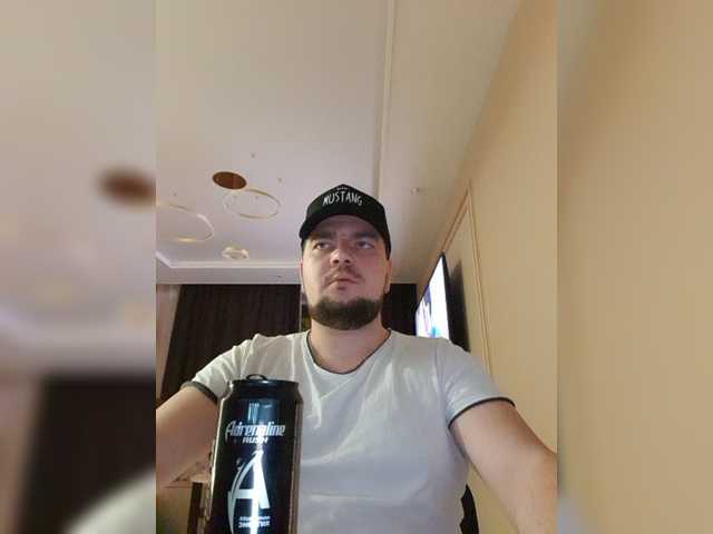 Apraides ekrānuzņēmumi Alex-Tanya
